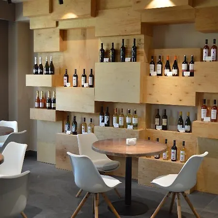 Hotel Wine